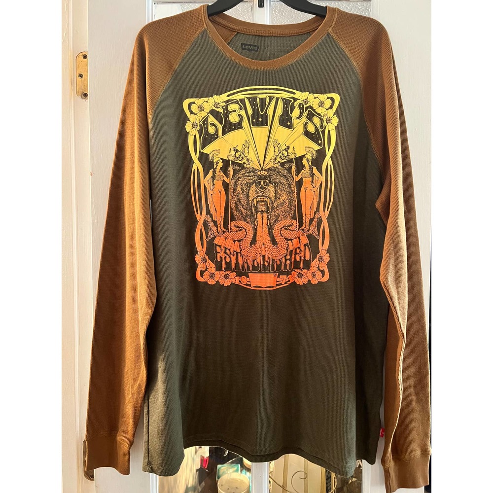 Levi’s 2X  mens graphic thermal long sleeve